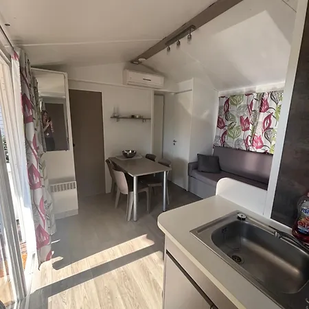 营地 Mobil Jasmin 38 *